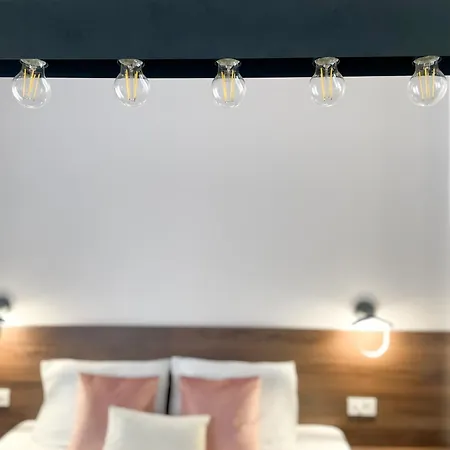 Ultracentral Prestige 2 Bdrm Apartment
