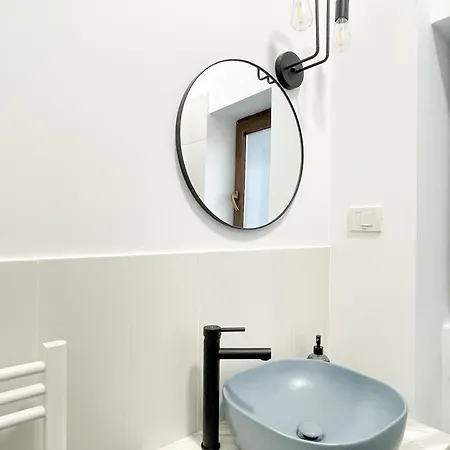 Ultracentral Prestige 2 Bdrm