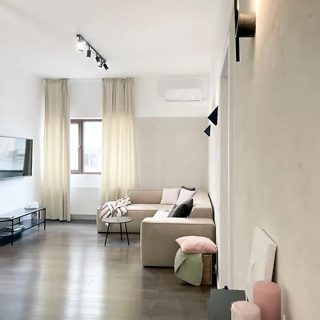 Ultracentral Prestige 2 Bdrm Bucharest