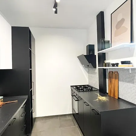 Ultracentral Prestige 2 Bdrm *